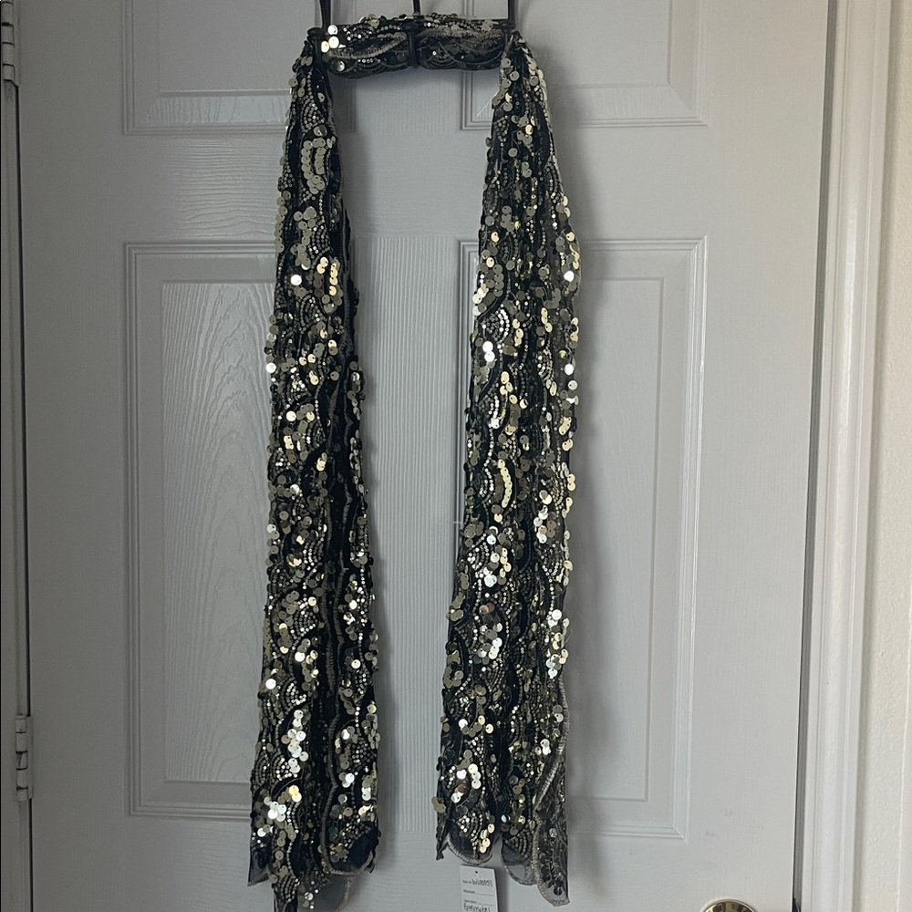 Elegant Black and Gold Sequin Scarf